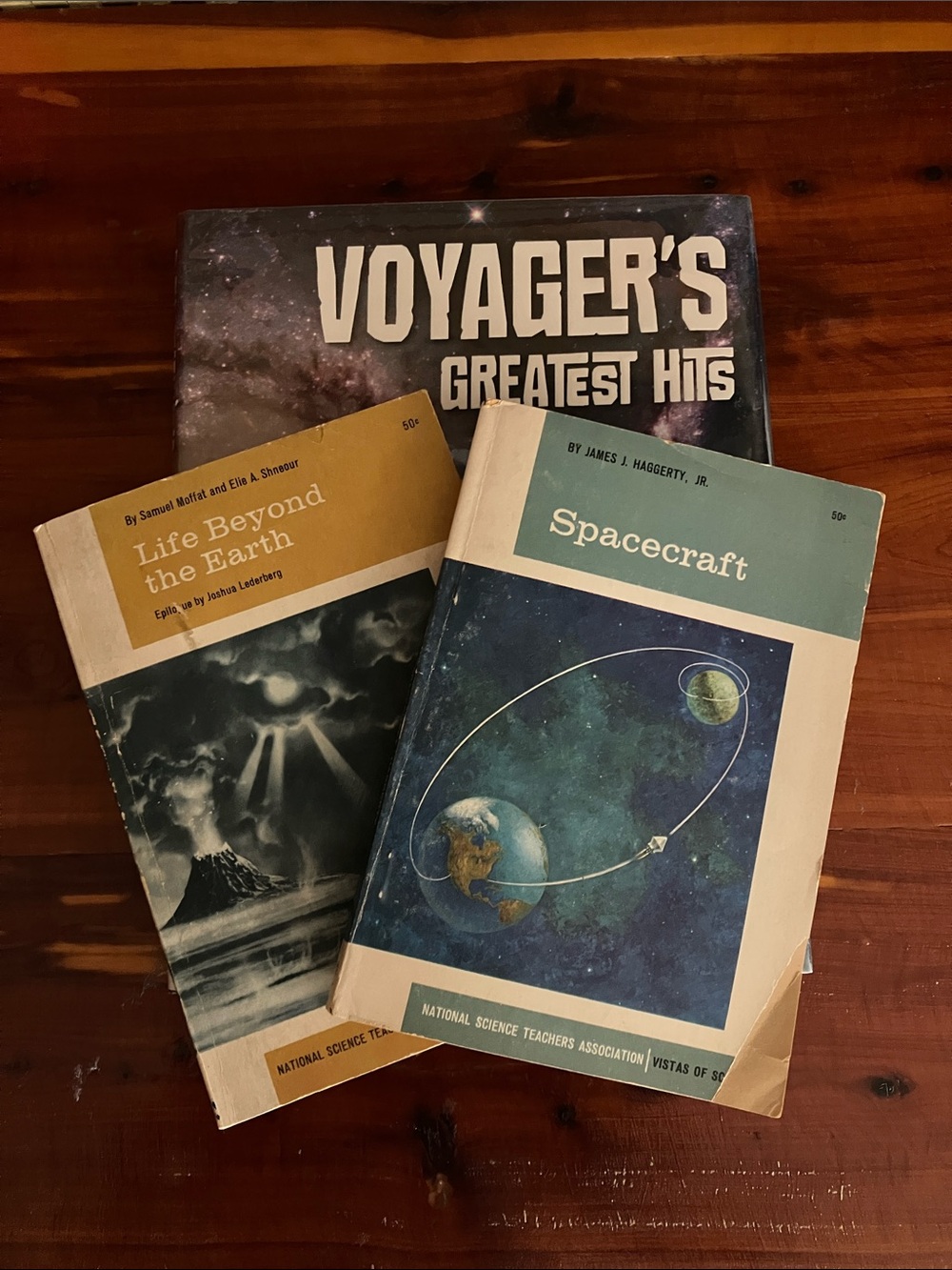 3 Book Outer Space Science Bundle Voyagers Greatest Hits & 60s NSTA Space Guides